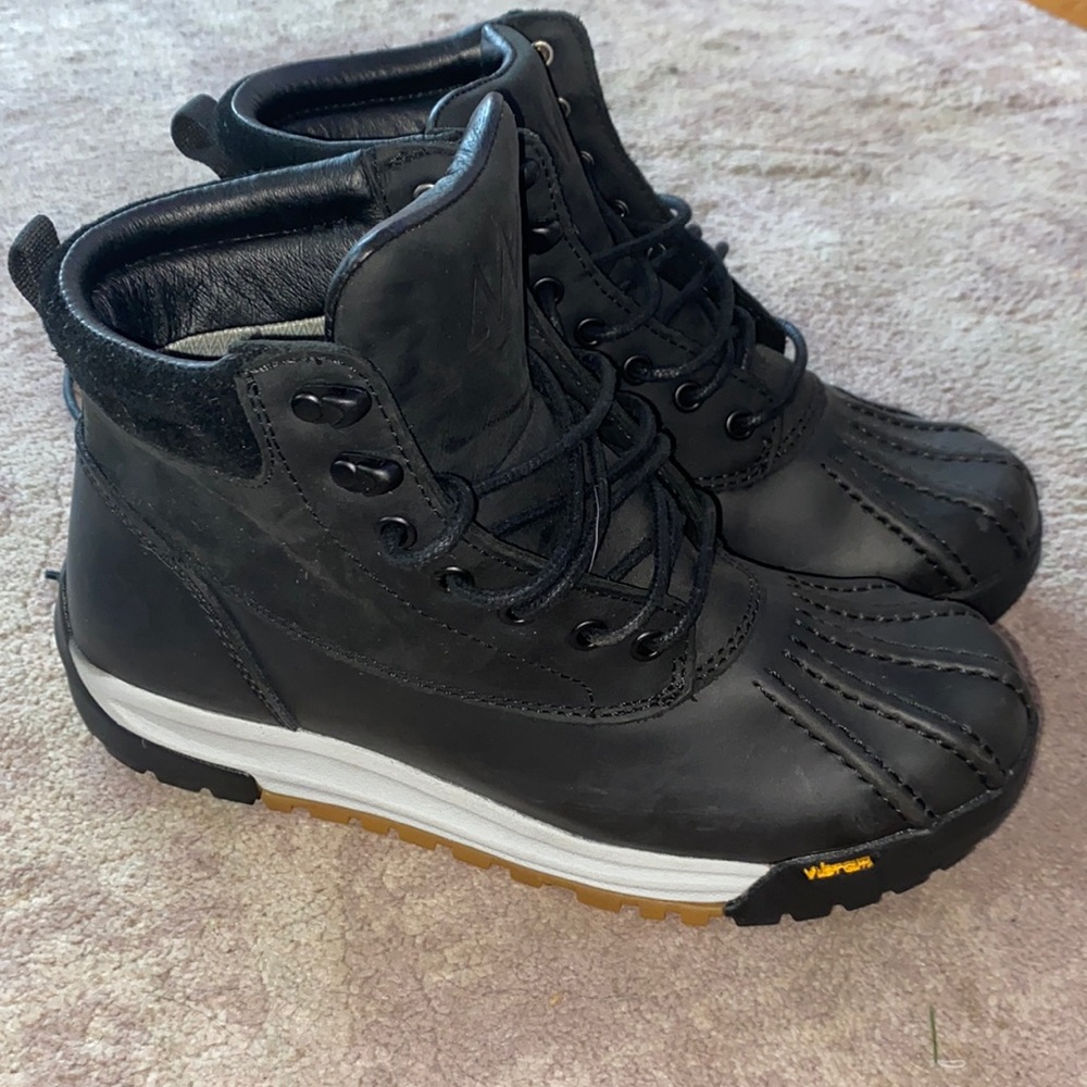 Winter men’s boots